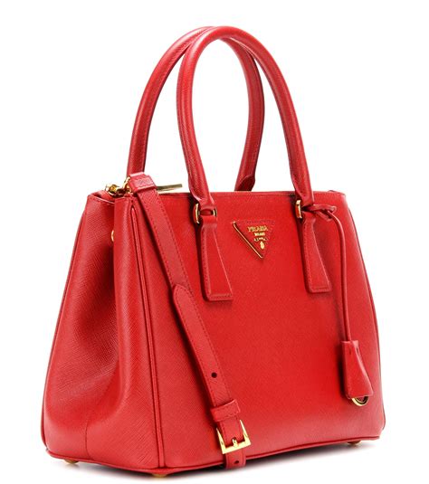 prada tote bag red lining|Prada tote bag saffiano.